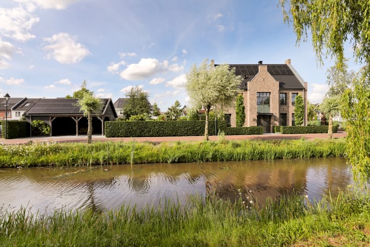 Dopsingel 47 in Eemnes foto