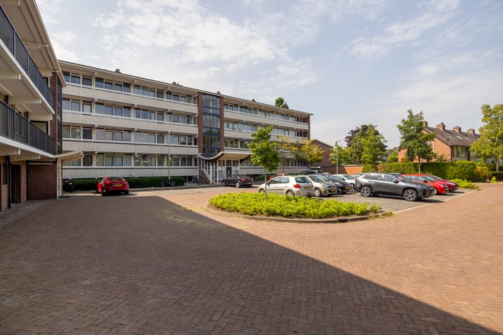 Dorotheagaarde 60 in Bussum foto