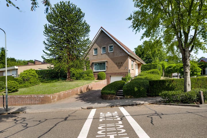 Dorpsstraat 113 in Bingelrade foto