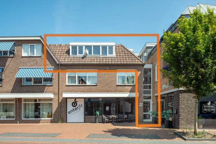 Dorpsstraat 115c in Enter foto