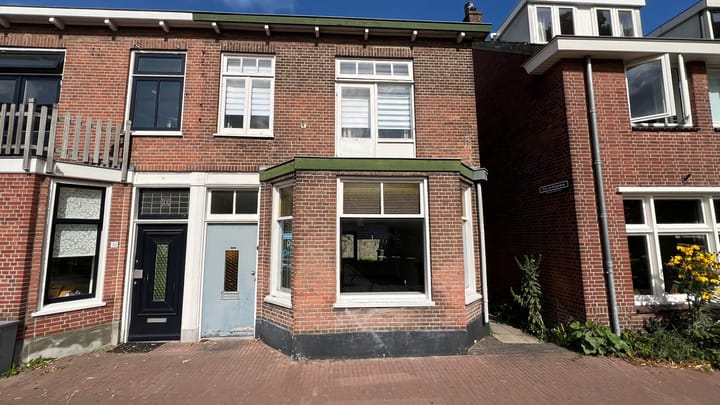 Dorpsstraat 12 in Warmond foto