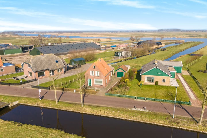 Dorpsstraat 127 in Jisp foto