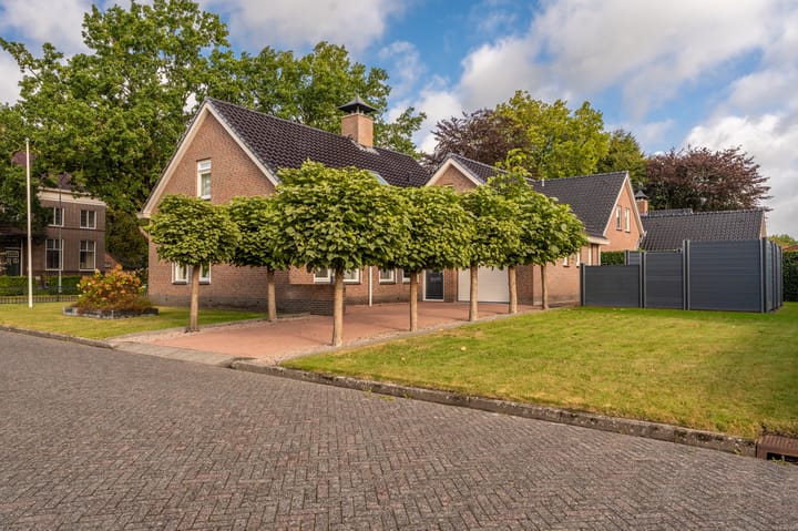 Dorpsstraat 16 in Onstwedde foto