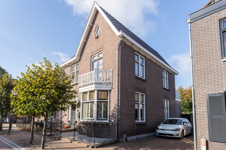 Dorpsstraat 18 in Bunschoten-Spakenburg foto