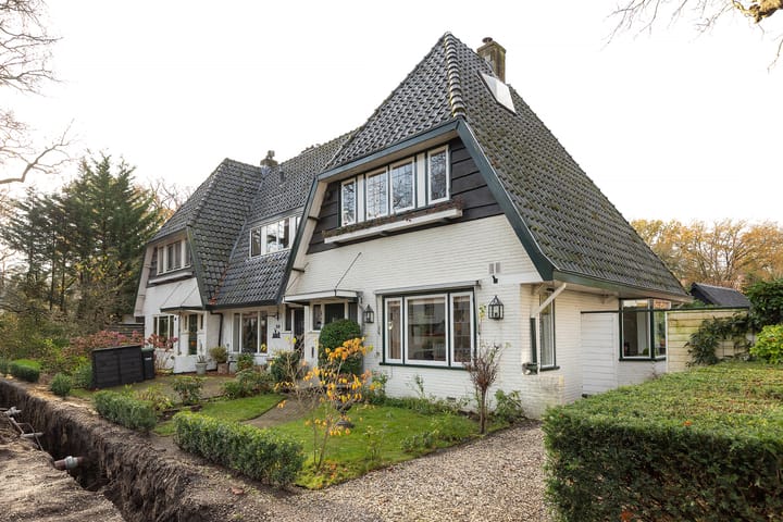 Dorpsstraat 28 in Lage Vuursche foto