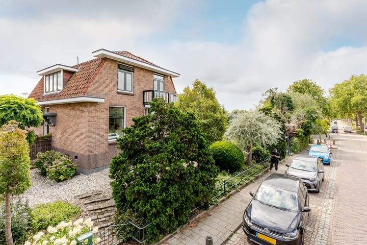 Dorpsstraat 3 in Nieuwerkerk aan den IJssel