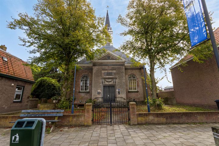 Dorpsstraat 3 in Hoofdplaat foto