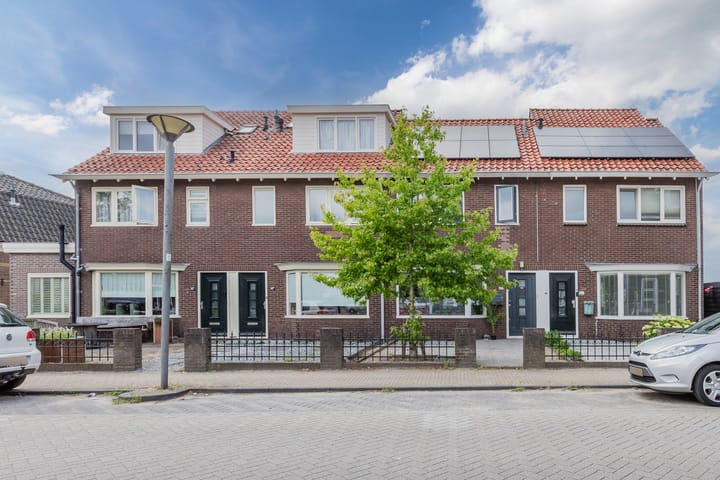 Dorpsstraat 342C in Assendelft foto