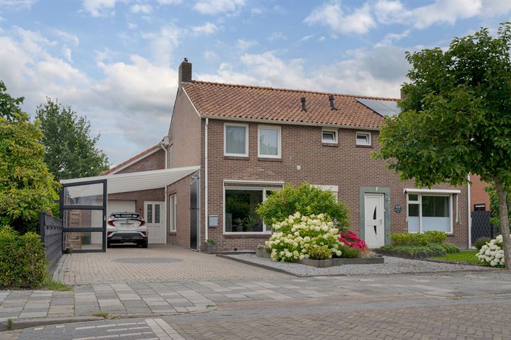 Dorpsstraat 45a in Elim foto
