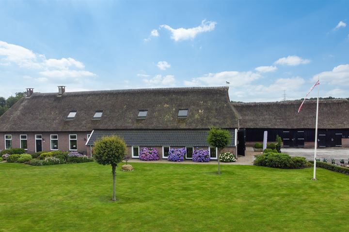 Dorpsstraat 59 in Emmen foto