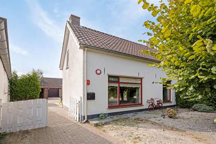 Dorpsstraat 65 in IJzendoorn foto