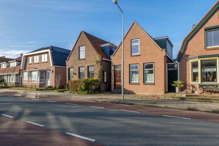 Dorpsstraat 780 in Assendelft foto