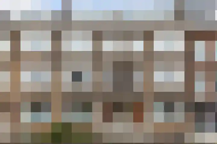 Dorpsweg 14 B in Rotterdam