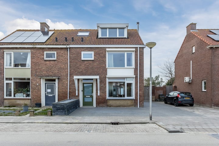 Dorpsweg 27 in De Heen foto