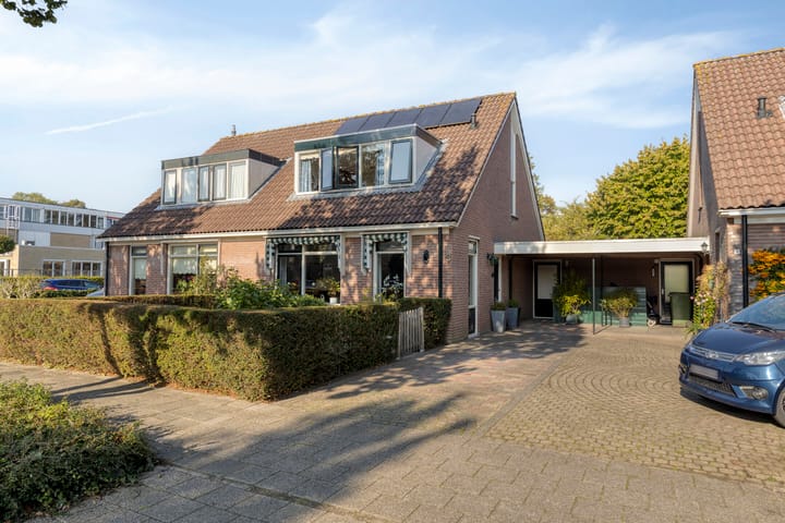 Dr. Arienslaan 3 in Maarssen foto