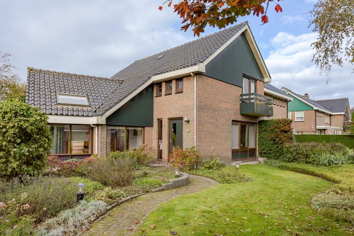 Dr. C.J.K. van Aalstweg 17 in Hoorn foto