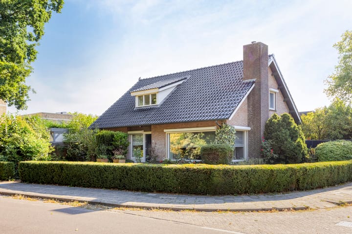 Dr. Eijnattenlaan 16 in Someren foto