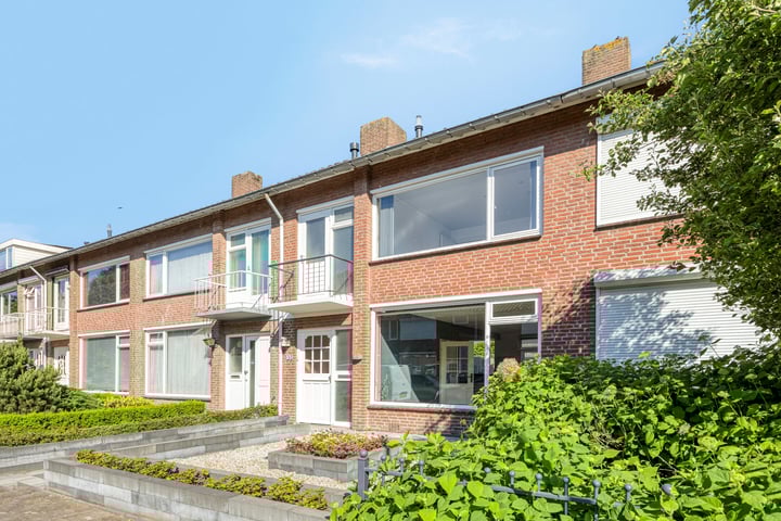 Dr. H. Mollerstraat 51 in Best foto