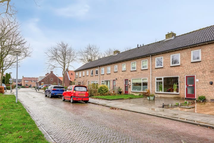 Dr. Lovinkstraat 27 in Middenmeer
