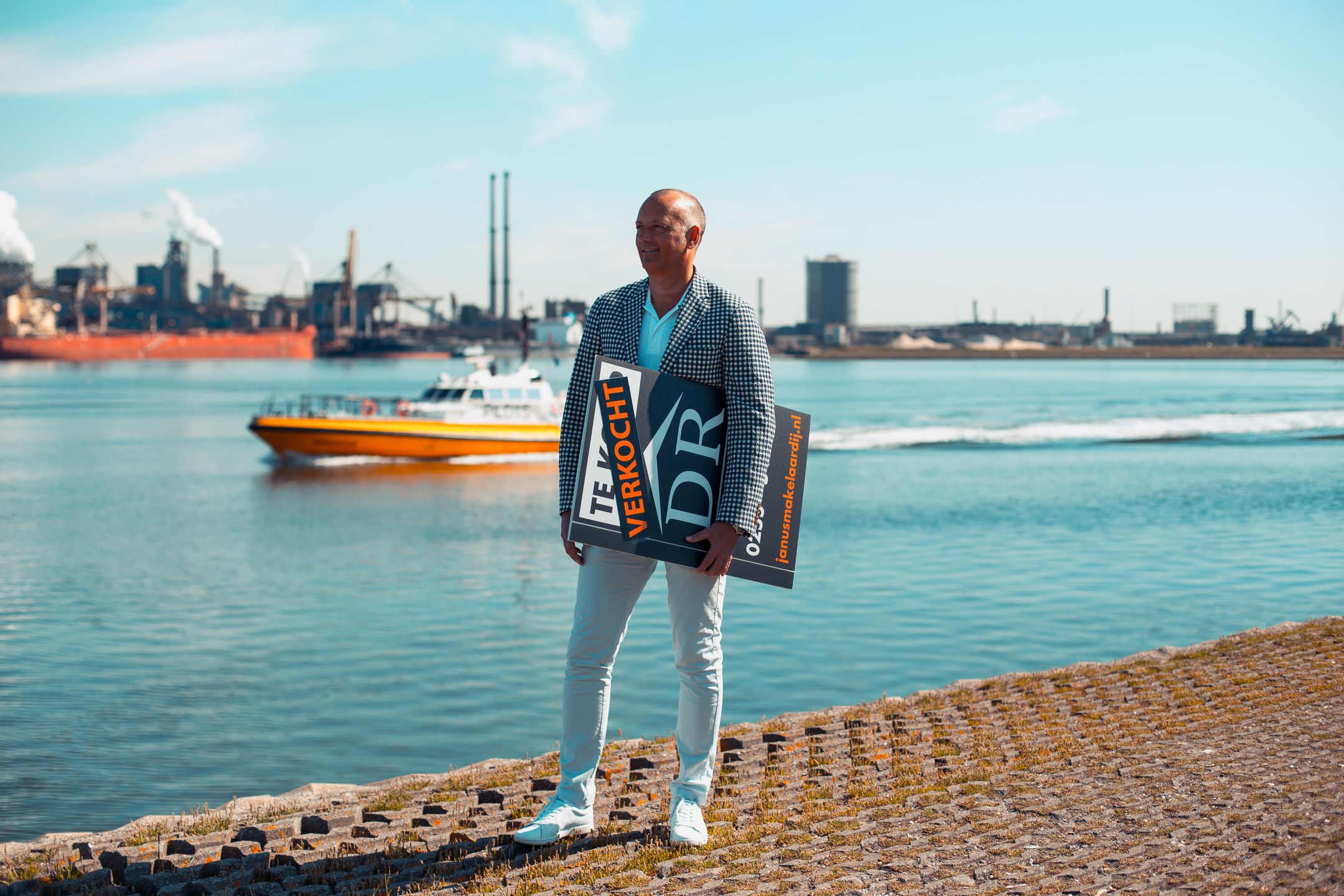 Kantoor foto van DR Makelaardij