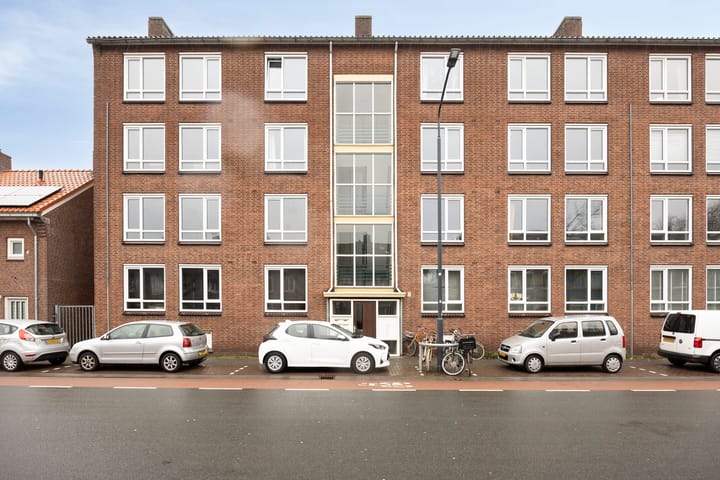 Dr. Struyckenstraat 112A in Breda foto