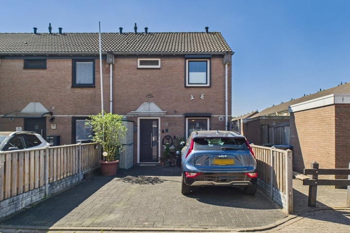 Drakenberg 17 in Roosendaal foto