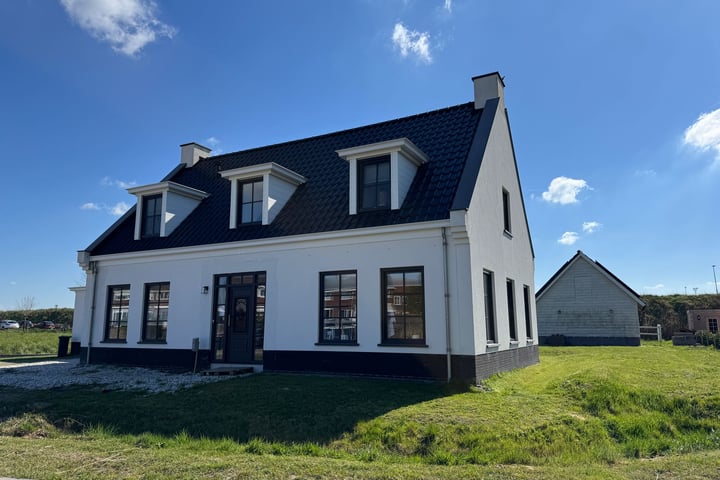 Driewege 4 in Oost-Souburg foto