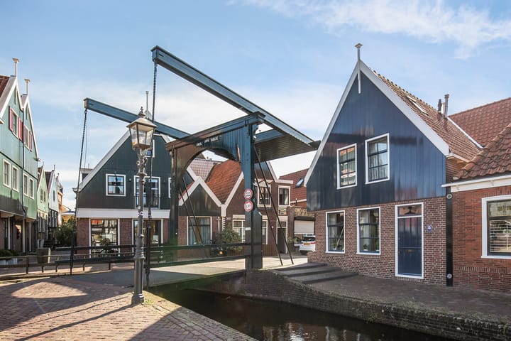 Dril 85 in Volendam foto