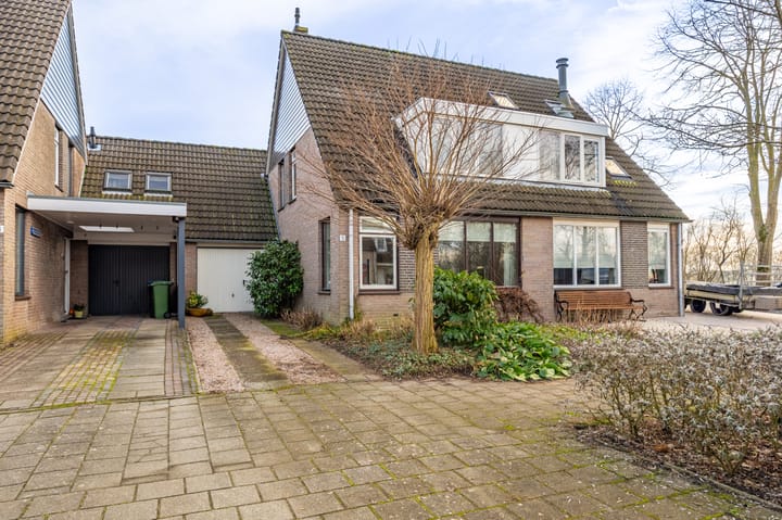 Drossaard 5 in Woudrichem foto