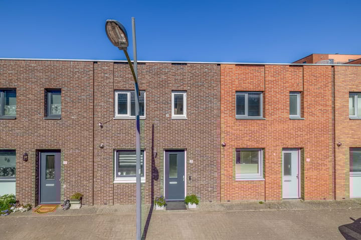 Dubbelspoor 19 in Assendelft foto