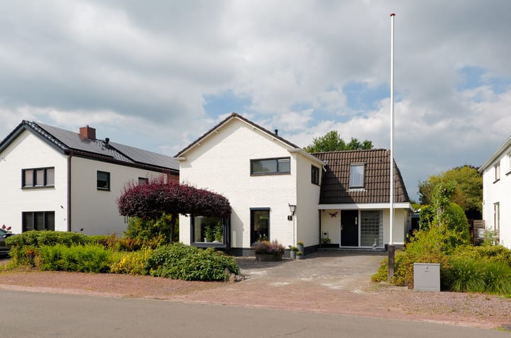 Duinerlaan 5 in Eelde foto