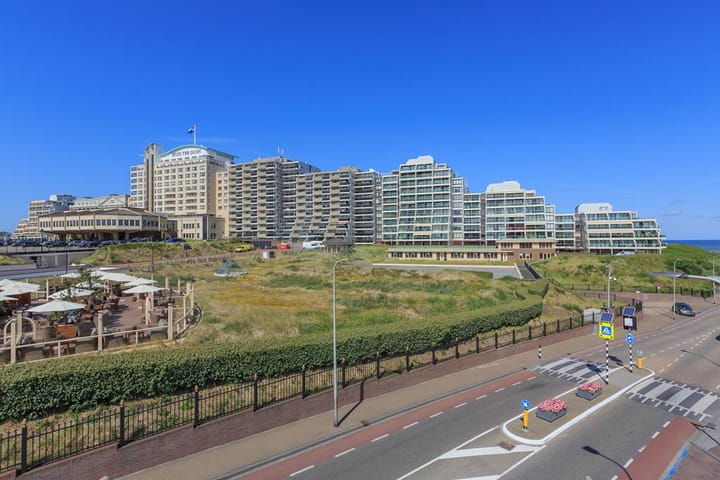 Duinroos 45 in Noordwijk