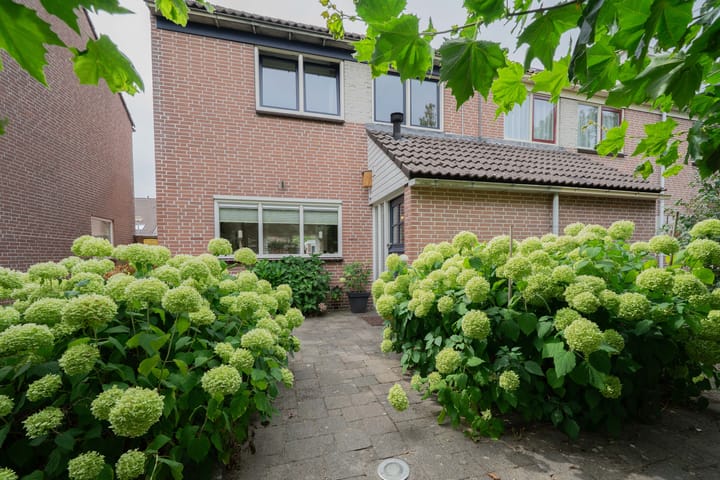 Duitslandlaan 92 in Heemskerk foto
