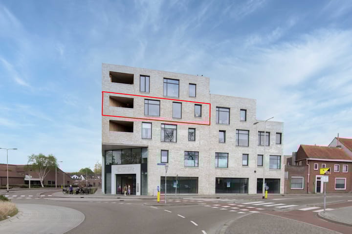 Dunantstraat 97 in Roosendaal foto