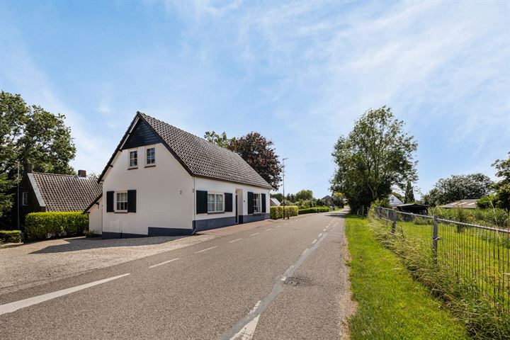 Dussen Dijk 16 in Dussen foto