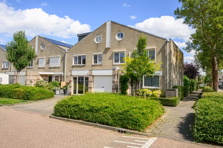 Dwarsfluitstraat 2 in Almere foto