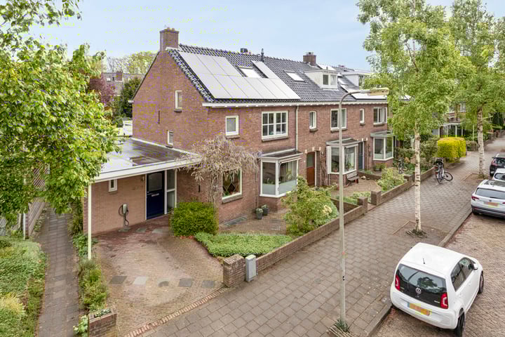 E. Tesschenmacherstraat 50 in Deventer foto