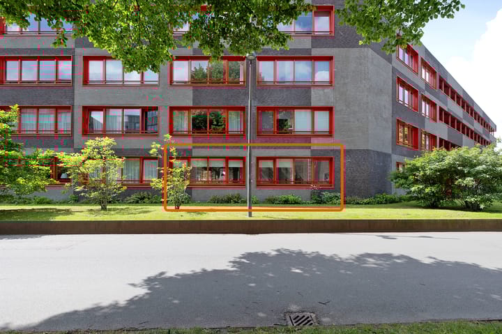 Ebbingedwinger 17 in Groningen foto