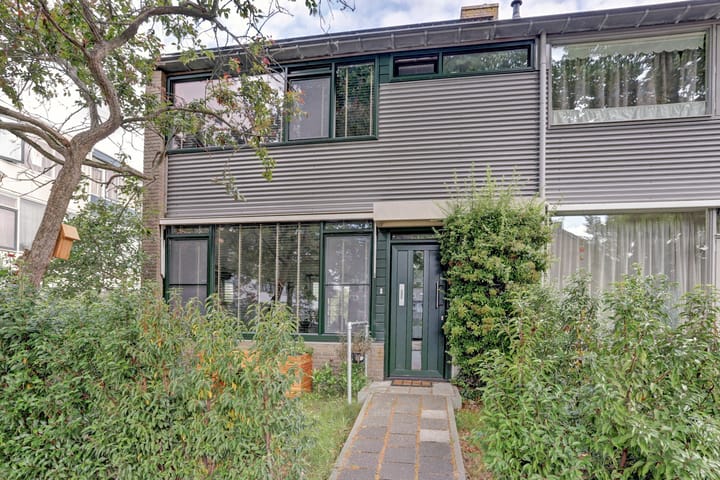 Edelsteenlaan 31 in Groningen