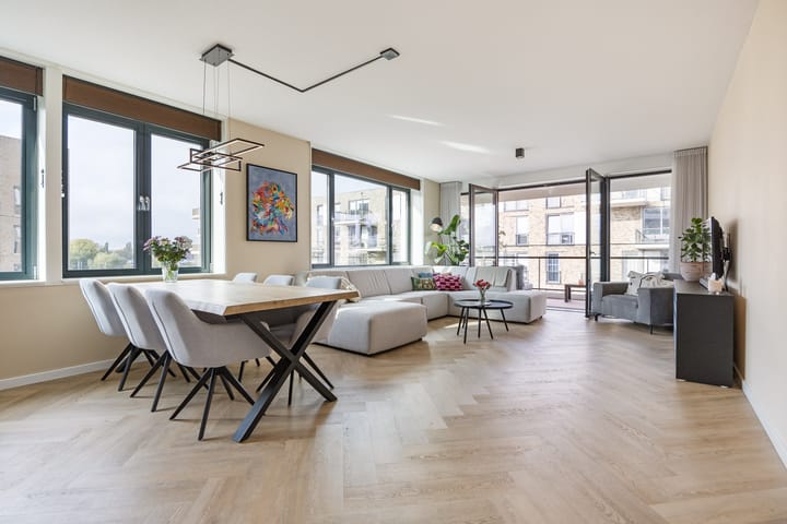 Eef Kamerbeekstraat 234 in Amsterdam foto