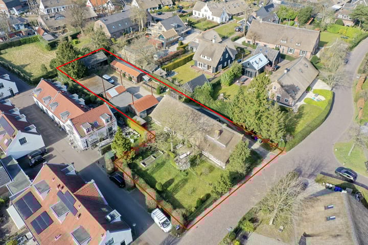 Eemnesserweg 4 in Blaricum foto