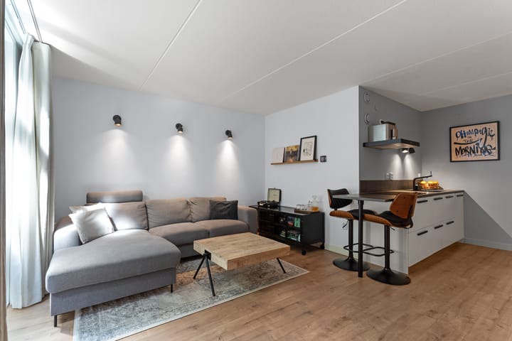 Eemplein 34 in Almere foto