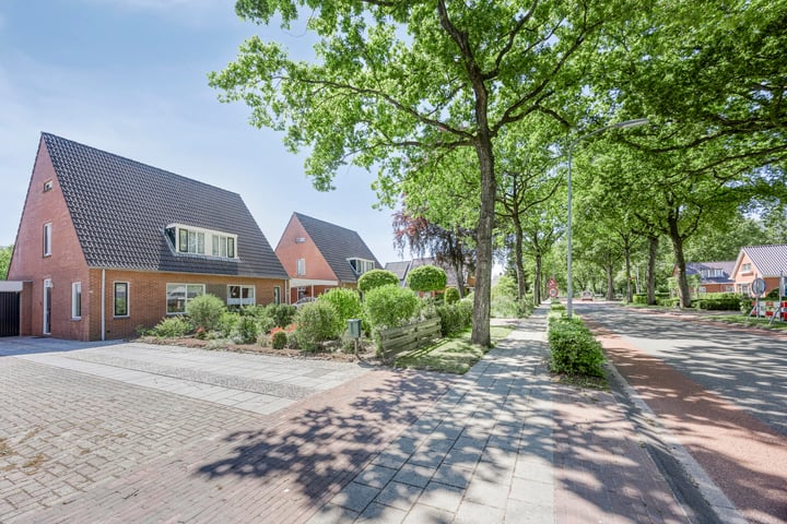 Eenerstraat 33 in Norg foto