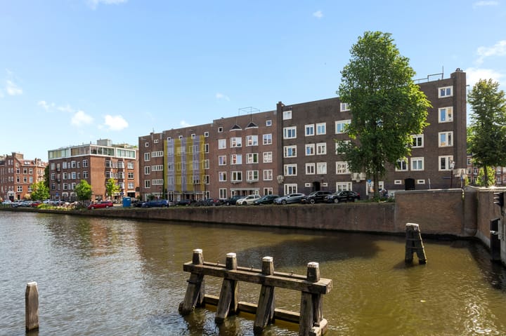 Eerste Kostverlorenkade 11-4 in Amsterdam foto