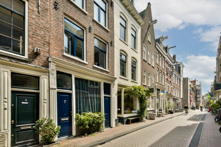 Eerste Laurierdwarsstraat 9-2 in Amsterdam foto