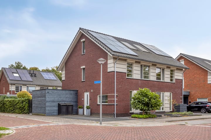 Eeuwelseloop 15 in Heesch foto