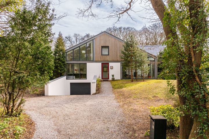 Eeuwigelaan 59 in Bergen (NH) foto