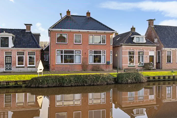 Eewal 37 in Burdaard foto