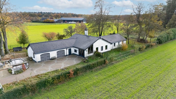 Effenseweg 99 in Breda foto