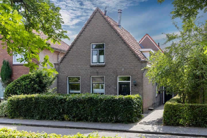Eijerdijk 48 in Hattem foto